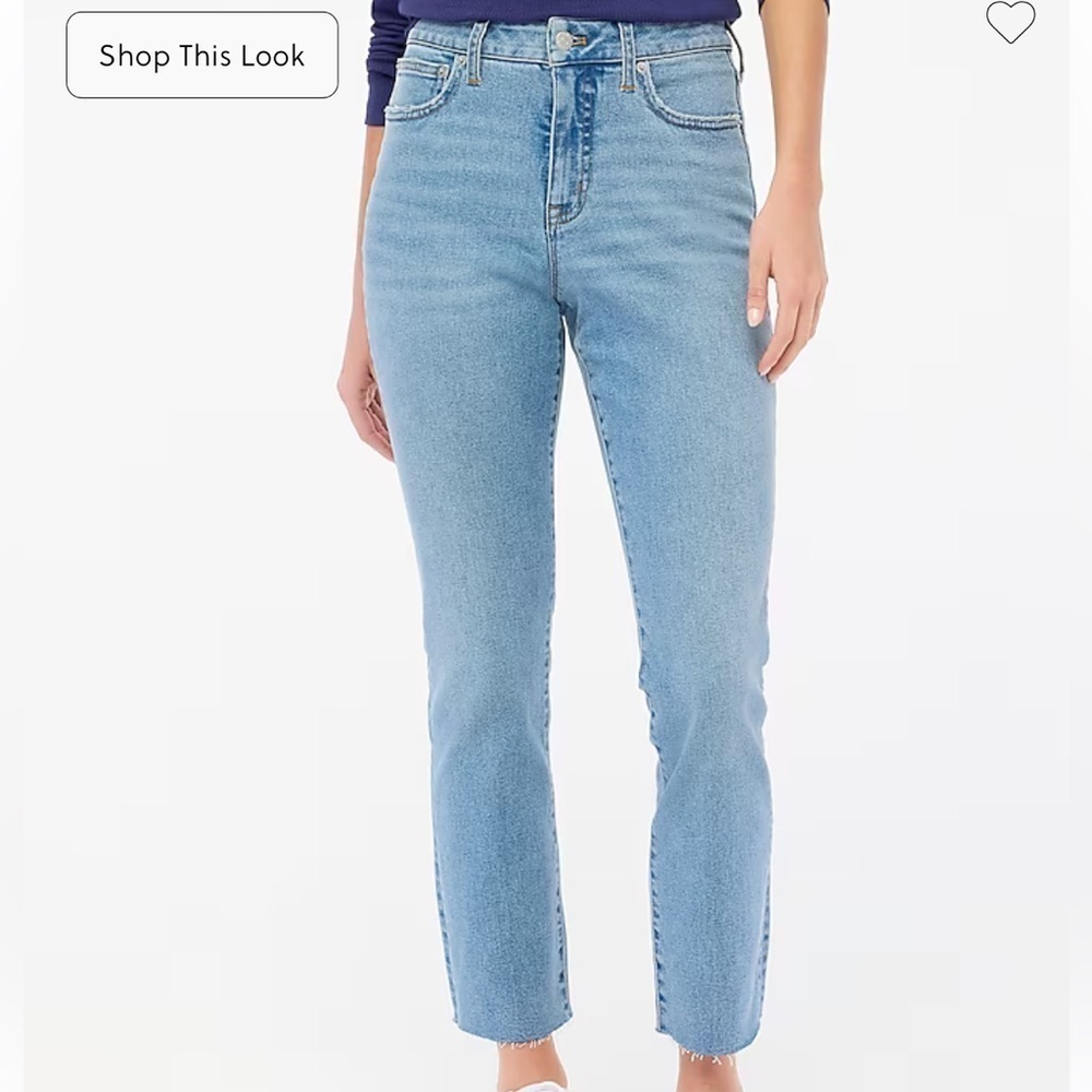 J crew Palm blue wash Petite essential straight jean in all-day stretch